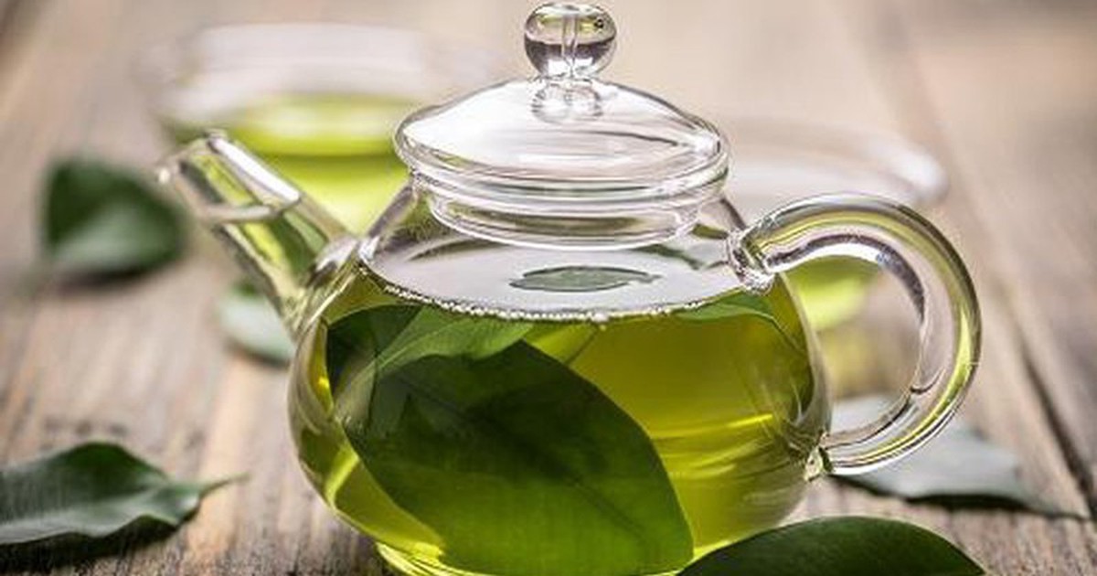 Người cao huyết áp nên uống trà xanh