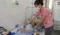 Vụ 8 công nhân mắc bụi phổi: Bật khóc nhìn chồng đau đớn trên giường bệnh