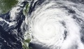 Philippines sơ tán hàng nghìn người dân, cấm thuyền ra khơi trước khi siêu bão Mawar đổ bộ