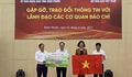 Hội Nhà báo Việt Nam trao tặng 50 suất học bổng và trồng 3.300 cây gáo vàng tại Bình Phước