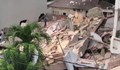 Nhà 4 tầng ở TPHCM đổ sập, 7 người mắc kẹt đã nhập viện