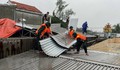 Thiên tai tại miền Trung làm 7 người thương vong, 153 nhà bị tốc mái