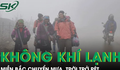 Không khí lạnh tăng cường ồ ạt tràn xuống, miền Bắc chìm trong mưa rét