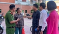 Bị đe dọa 'về tận nhà để bắt', người phụ nữ Hải Phòng vội đến ngân hàng chuyển tiền