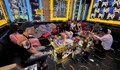 Nhóm nam nữ 'bay lắc' bằng ma túy tại 2 quán karaoke