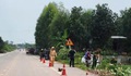 Ô tô mất lái lao xuống ruộng đâm cụ bà đang làm đồng tử vong