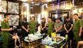 Phá ổ ma túy trong quán karaoke hạng sang, khởi tố 20 đối tượng