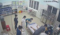 Video 'kéo' lại sự sống cho người đàn ông ngưng tim khi vừa một mình tới khoa cấp cứu