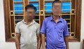 Công an làm việc với 2 đối tượng rải tờ rơi thu mua lợn bỏ ăn ở địa bàn có dịch tả lợn châu Phi