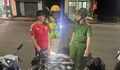 Vi phạm nồng độ cồn, thanh niên ở Bắc Ninh bị phát hiện mang theo súng