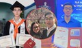 Mẹ làm thuê nuôi con qua ngày khó, chàng trai vượt dị tật trở thành thủ khoa