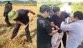 Bí thư, Chủ tịch xã xắn quần lội đồng đi bắt chuột cùng người dân