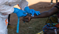 Châu Phi phát cảnh báo khẩn sau khi dịch Ebola 'gõ cửa' quốc gia thứ tư