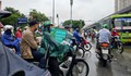 Hà Nội đón mưa dông giải nhiệt nắng nóng dài ngày