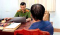 Bố dượng giả bạn trai trên mạng, ép con riêng của vợ 'quan hệ'