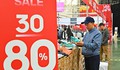 Người dân hào hứng săn ưu đãi đến 80% tại Hội chợ Mùa Xuân 2026