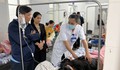 Hàng chục người nhập viện nghi ngộ độc sau ăn bánh mì