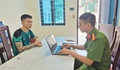 Giả vờ mua trứng gà rồi giật dây chuyền vàng