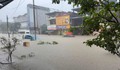 Hàng trăm hộ dân phải sơ tán do ngập lụt, hàng chục ngôi nhà tốc mái do mưa dông