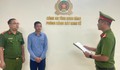 Khởi tố cán bộ xã chiếm đoạt tiền từ thiện hỗ trợ thiên tai của người dân
