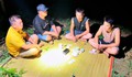 Khởi tố 8 đối tượng đánh bạc trên đồi quế