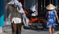 Miền Bắc, miền Trung lại nắng nóng gay gắt