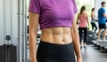 5 bài tập đi bộ giúp giảm mỡ bụng hiệu quả sau tuổi 50