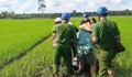 Khống chế 3 anh em phun thuốc vào công an