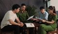 Gần dân từ không gian số:
Kỳ 1: Phía sau video triệu view của 'đạo diễn áo xanh'