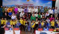 'Thắp sáng những ước mơ' cho hàng trăm trẻ em khó khăn