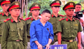 Mâu thuẫn thừa kế đất, Tẩn Vần Lẻng mang theo 3 con dao đi sát hại cháu họ