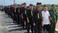 Quảng Ninh bàn giao 30 đối tượng lừa đảo công nghệ cao cho công an Trung Quốc