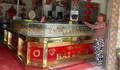 Giả vờ mua trang sức, nữ quái 'cuỗm' luôn vàng