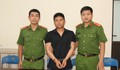 Vận động thành công 2 đối tượng truy nã ra đầu thú