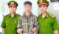 Mâu thuẫn sau trận bóng giao hữu, 2 thiếu niên chém cầu thủ đội bạn nguy kịch rồi bỏ trốn