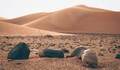 Viên đá lạ tại sa mạc Sahara hé lộ bí mật sửng sốt về hệ Mặt Trời