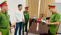 Tạm giữ hình sự tài xế đánh đồng nghiệp giữa đường