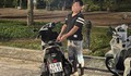 Rình khách tắm biển, trộm chìa khóa mở cốp xe lấy tiền