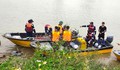 Thiếu tá quân đội mất tích dưới sông khi cứu người đuối nước