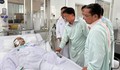 Lãnh đạo TPHCM thăm, động viên 5 nạn nhân vụ cháy ở Chợ Lớn