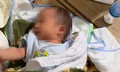 Bé sơ sinh bị bỏ rơi trước cổng nhà dân ở Hà Tĩnh