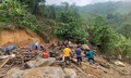 Lũ quét dồn về giữa đêm vùi lấp người ở Bắc Kạn, tiếp cận hiện trường gặp khó khăn