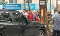 Kinh hoàng xế hộp BMW rồ ga 'lao như tên bắn' tông đứt lìa chân nữ sinh đi xe máy ở Hà Nội