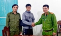 Đánh rơi hàng chục triệu tiền hàng, công an nhanh chóng tìm giúp