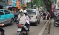 Thiếu quan sát, nhiều tài xế vô tư lái ô tô đi vào đường ngược chiều