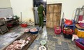 Trộn hàn the vào giò chả, 2 người bị khởi tố