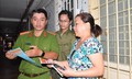 Cư dân chung cư TP Hồ Chí Minh đồng loạt tháo dỡ 'chuồng cọp'