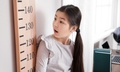 Dậy th&#236; sớm ở trẻ ảnh hưởng như thế n&#224;o?