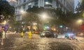 Cảnh báo mưa dông ở Hà Nội chiều nay