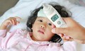 Chế độ ăn khi trẻ sốt cao, mọc răng, ho đờm